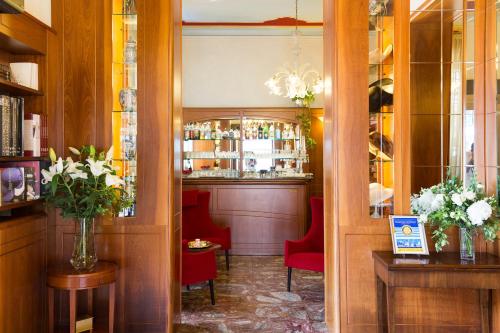 酒吧/高級酒吧, Dipendenza Hotel Londra in 亞歷山德里亞