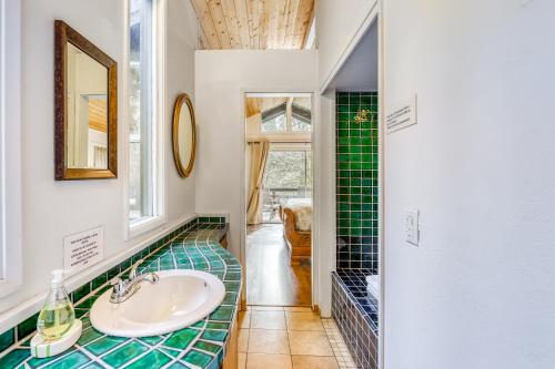 Paloma Creek Lodge & Cottage - image 7