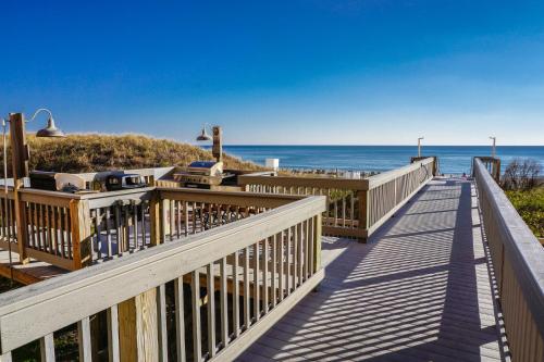 Sunrise Beach 2009 - 1083877 - image 7