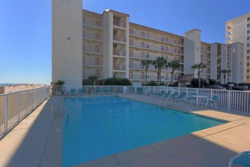 Island Shores Condos by Meyer VR - image 6