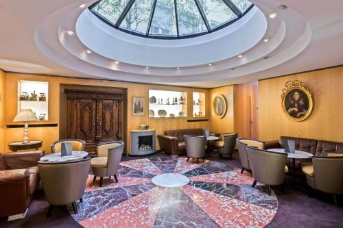 بيست ويسترن بلص مونوبولي ميتروبولي