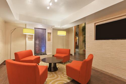 Holiday Inn Express Hotel & Suites San Jose-Morgan Hill, an IHG Hotel