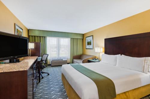 Holiday Inn Express Hotel & Suites San Jose-Morgan Hill