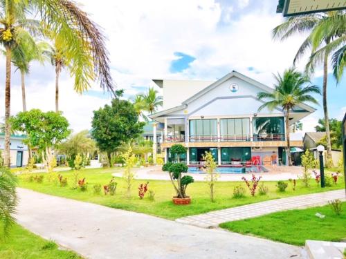 The Coco Grand Chalet The Coco Grand Chalet