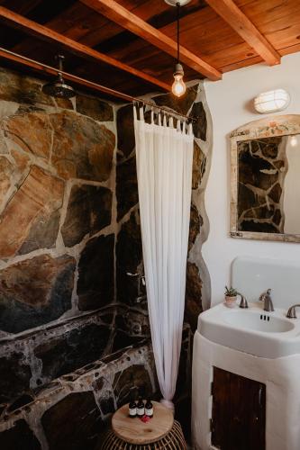 Korakia Pensione Room Type - Queen Room - Syros
