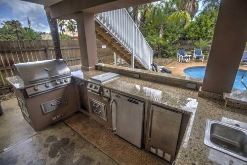 Blue Marlin Single Family Residence! 4 bedrooms! home - image 5