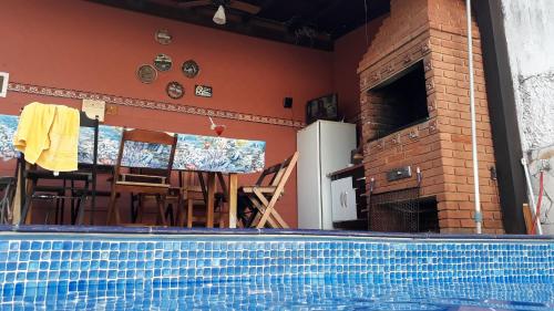 Casa 5 quartos ar cond piscina churrasqueira a 550 m da praia in Jardim Virginia