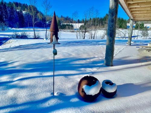 Ferienhaus am See mit Sauna und Whirlpool