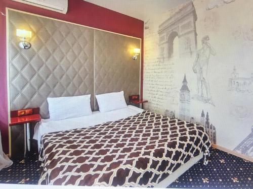 CITY CROWN APARTMENTS