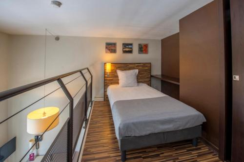 1 twin bed