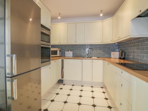 Apartment 1 Trearren - image 10