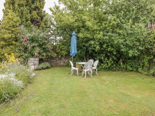 Pembridge Cottage - image 9