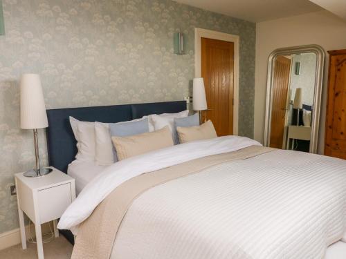 Cottam House Cottage - image 4
