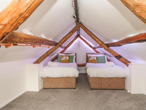 Hoodgill Barn - image 7