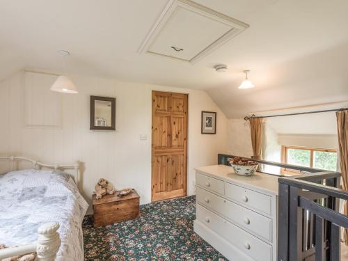 Hillgate House - image 5