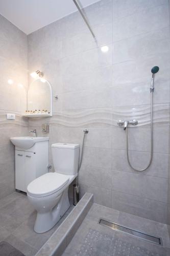 Two-Bedroom Apartment image 7
