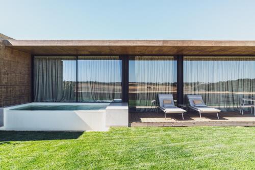 Peldbaseins, Herdade da Malhadinha Nova - Relais & Chateaux in Albernoa