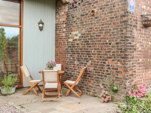 Barn Owl Cottage At Crook Hall Farm - image 12