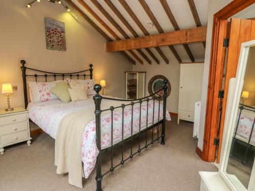 Barn Owl Cottage At Crook Hall Farm - image 9