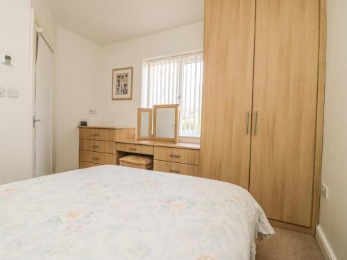 Old Orchard Cottage - image 2