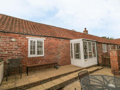 Little Argham Cottage - image 14