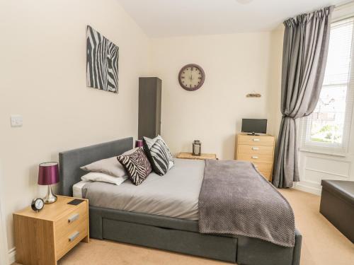 Carisbrooke - image 9