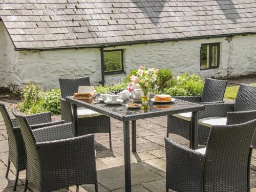 Penymaes in Weston Rhyn