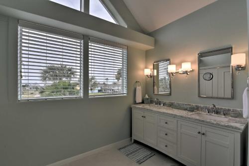 Updated Home with Boat Dock on Canal Less Than 1Mi to Beaches! - image 8