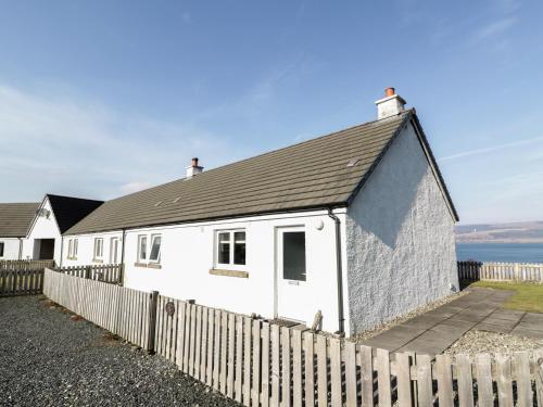 Poppies Cottage - Craignure