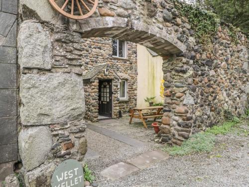 

West Kellet