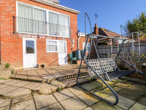 5 Firle Road Annexe - image 7