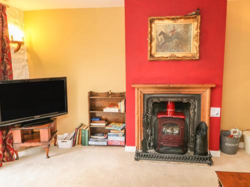 2 The Coach House - image 8