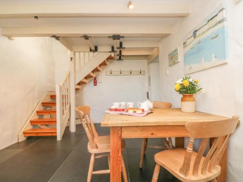 Boar's House PENZANCE - image 5