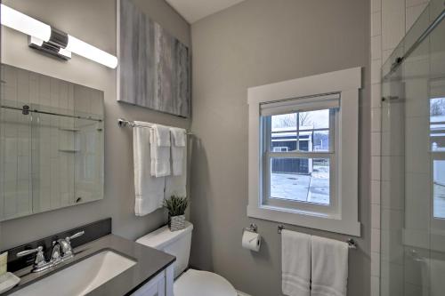 Renovated Craftsman House - 5 Mi to Vineyard! - image 4