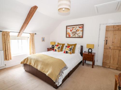 Flint Cottage Swaffham - image 7