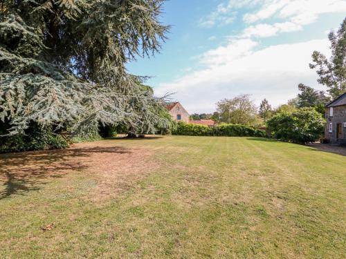 Flint Cottage Swaffham - image 12