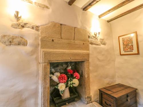 Holly Cottage Winster - main image