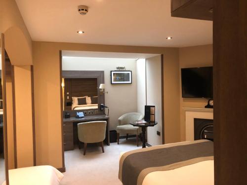 St Paul's Hotel - main image