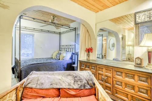 Touchstone Inn - image 2