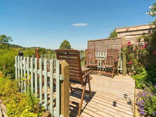 The Old Chapel in Stone
