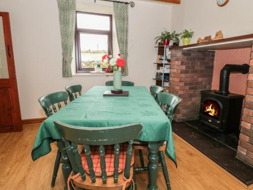 The Old Farmhouse Llanrwst - image 4