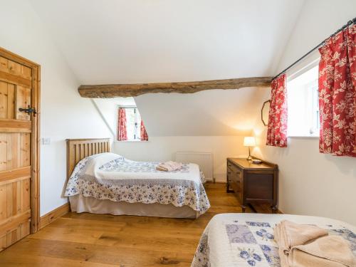 Stone House Ludlow - image 7