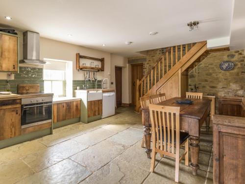 Orchard Cottage Durham - image 13