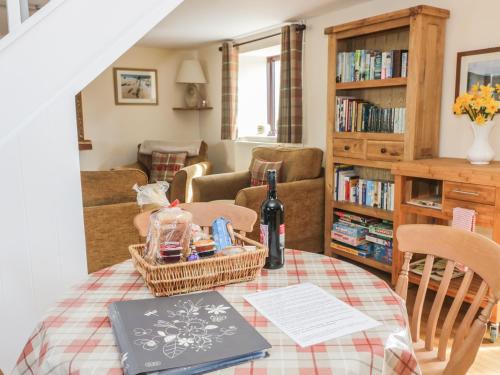 Cherry Cottage Llandysul - image 2