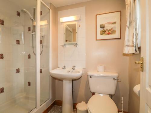 Low Garth Cottage Penruddock - image 2