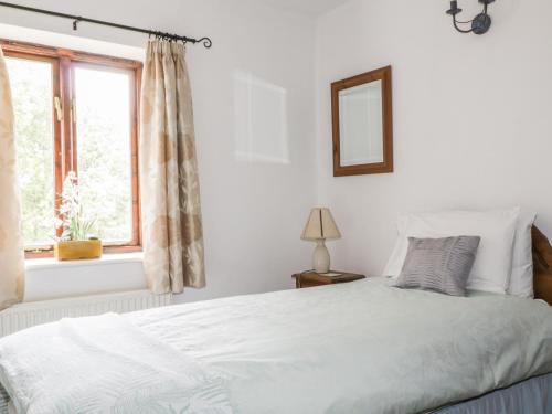 Stonegarth Cottage Penrith - image 4