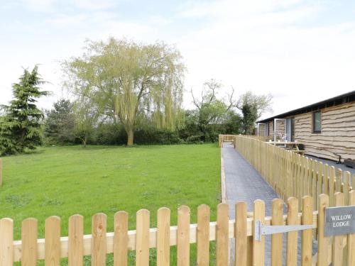 Hoden View Evesham - image 3