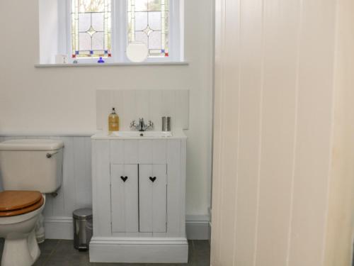 Alice Cottage Minehead - image 13