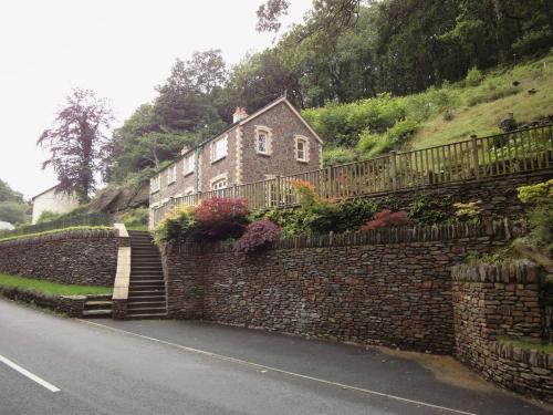 Glenview Lynton - image 3