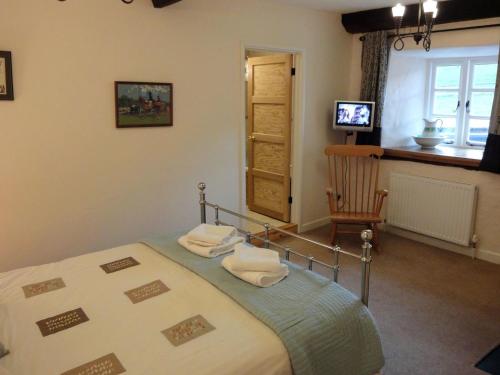 Hornshayne Farmhouse Farway Colyton - image 9